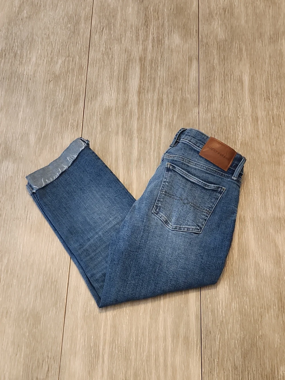 Lucky Brand Mid-Rise Sweet Crop Jeans   (Size: 8/29)